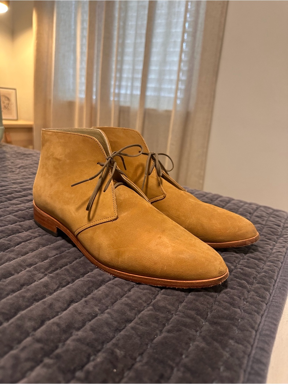 Women’s Suede Chukka Boots in Tan